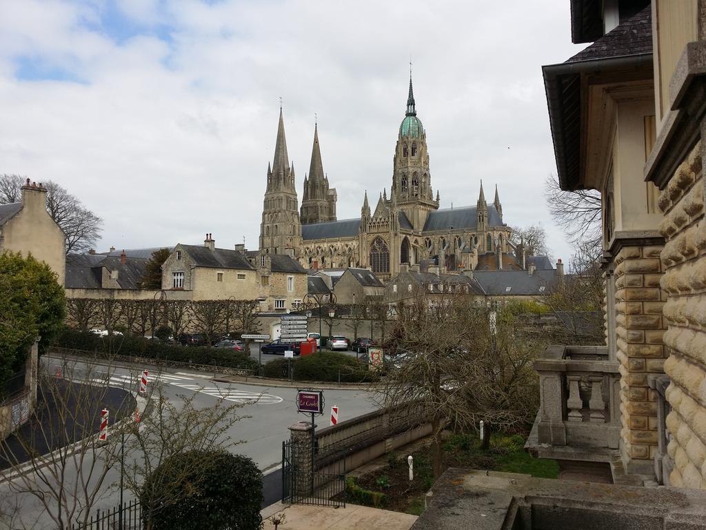Le Castel Guesthouse Bayeux Kamer foto