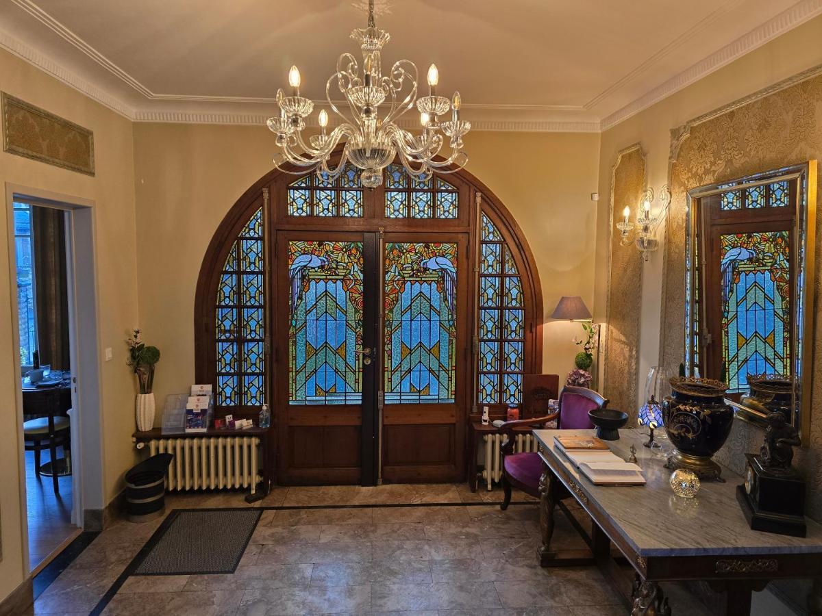 Le Castel Guesthouse Bayeux Buitenkant foto