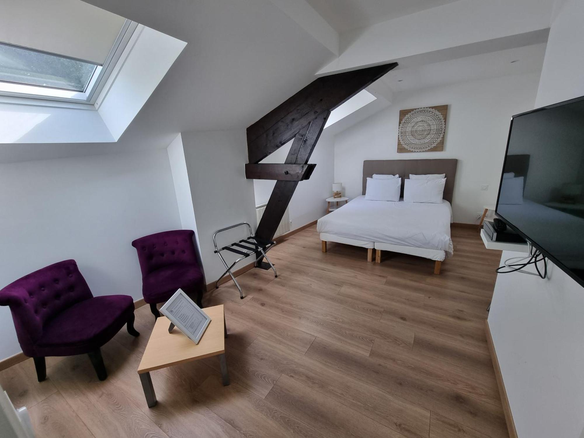 Le Castel Guesthouse Bayeux Buitenkant foto