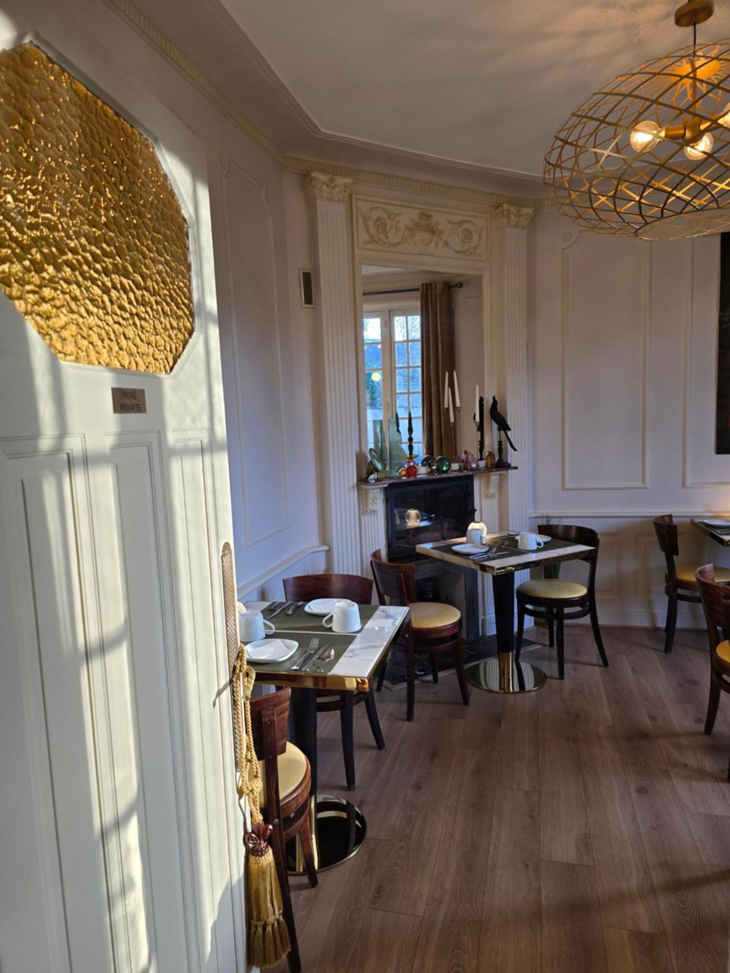 Le Castel Guesthouse Bayeux Buitenkant foto