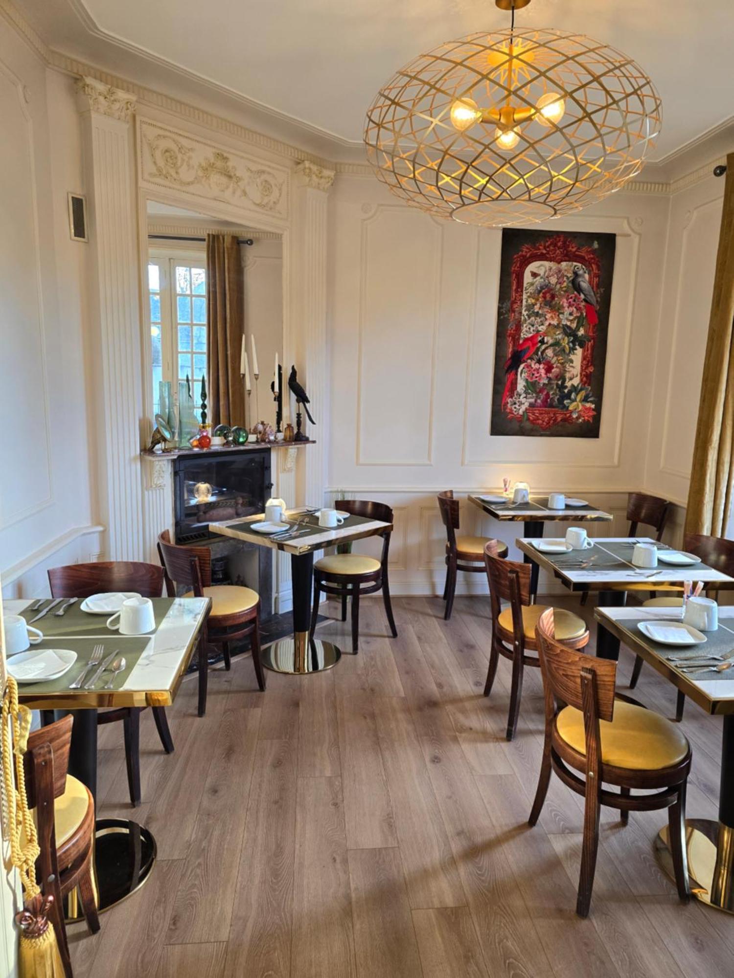 Le Castel Guesthouse Bayeux Buitenkant foto