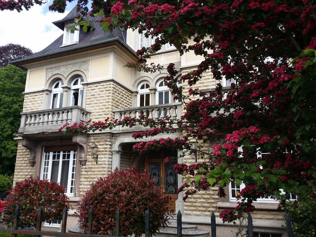 Le Castel Guesthouse Bayeux Buitenkant foto
